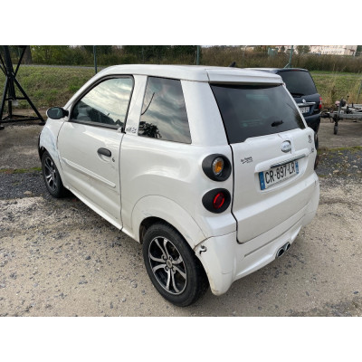 Microcar M8 2013