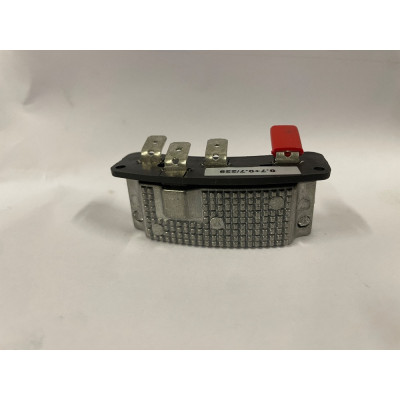 Rezistor-regulátor otáček ventilátoru topení